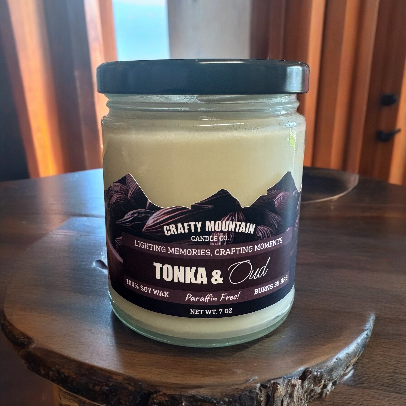 Tonka & Oud Container Candle