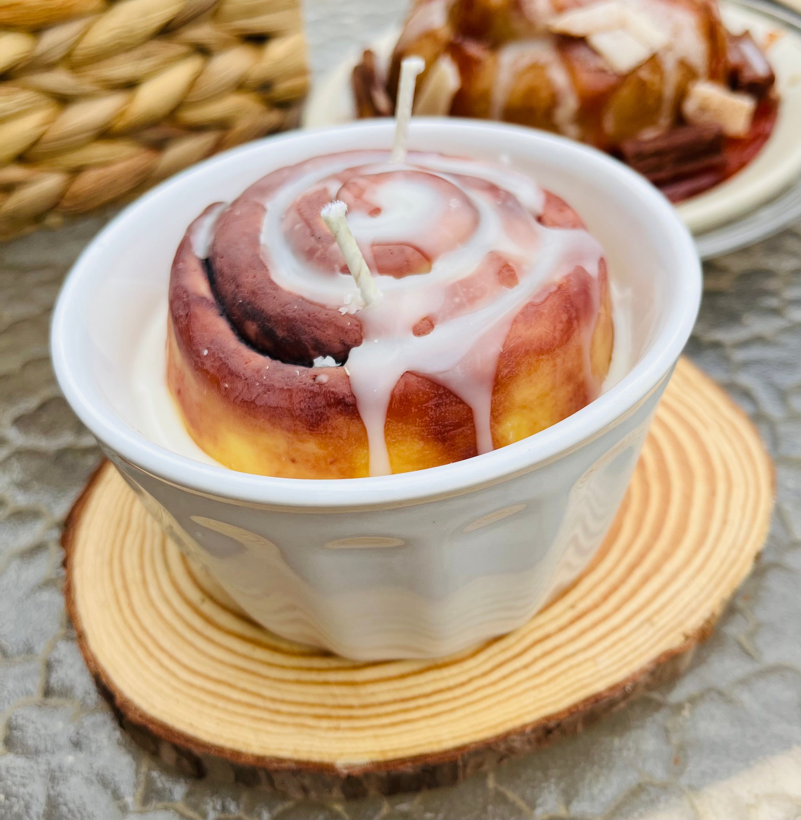 Cinnamon Bun Candle