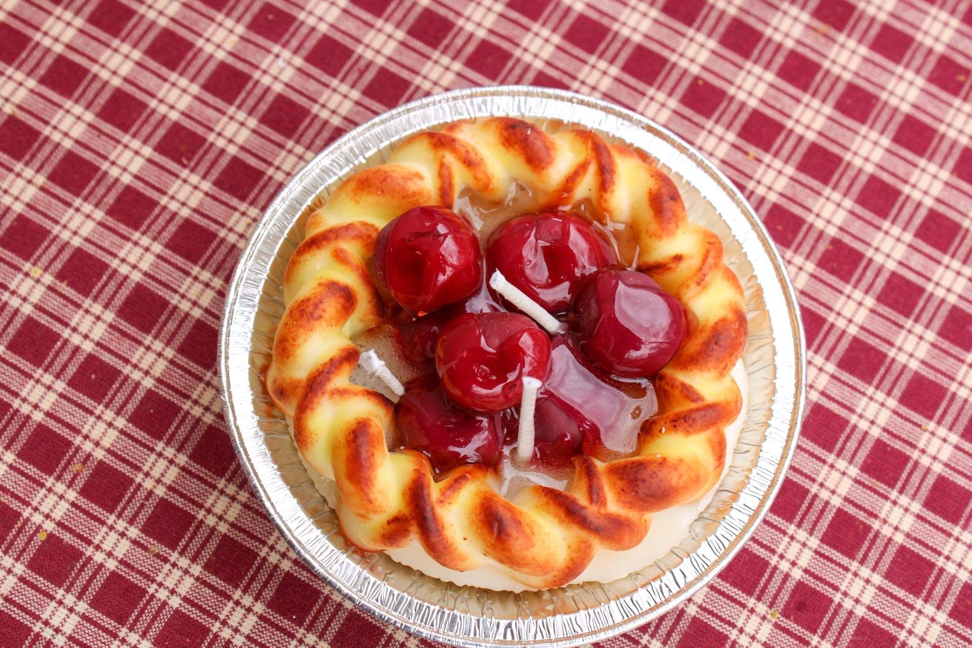 Pie Crust Dessert Candle